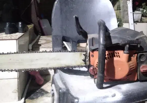 اره موتور تیغه 58 سانتی آلمانی ژاپن|ابزارآلات|رشت, نخودچر|دیوار