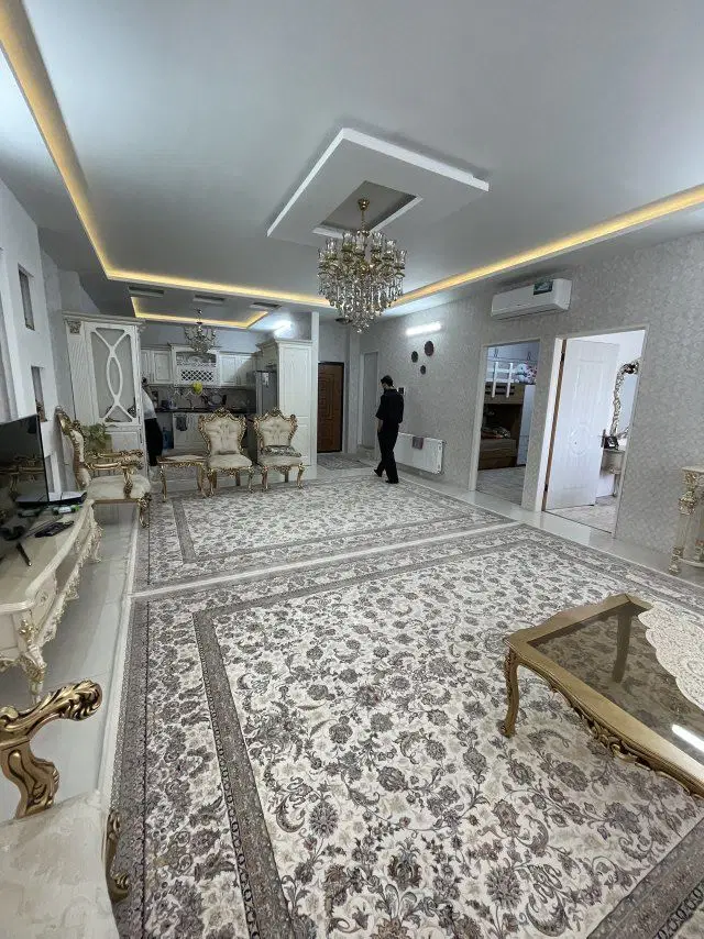 سجاد شاکرین/۱۲۰متر/خوشگل صفر/پارکینگ‌آسانسور‌/فول - Mehr