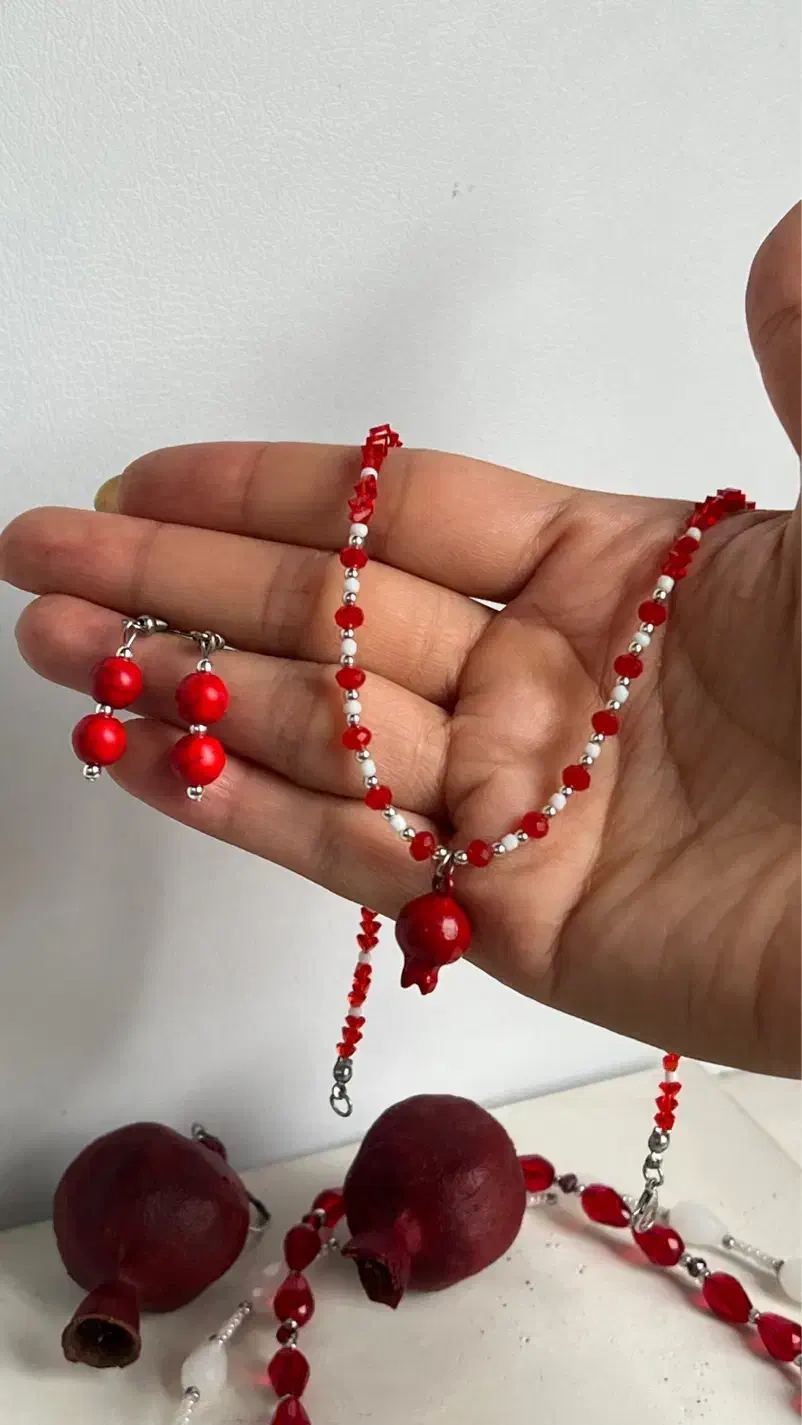 گردنبند شب یلدا|بدلیجات|اسلامشهر, شهرک قائمیه|دیوار