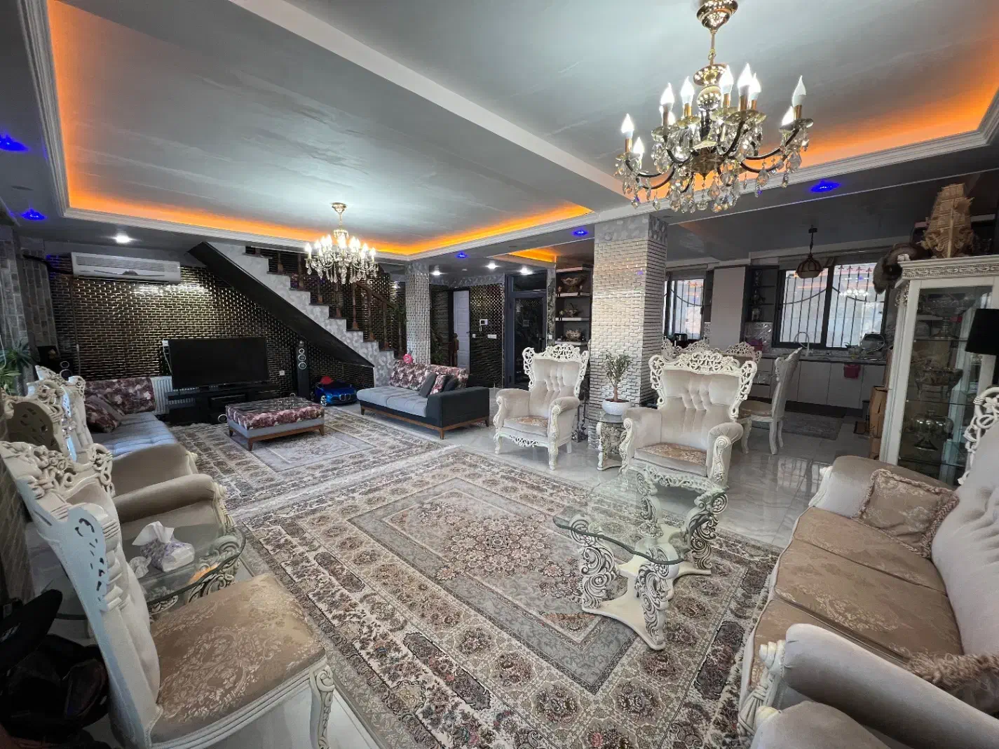 ویلایی دوبلکس|فروش خانه و ویلا|قم, آزادگان|دیوار