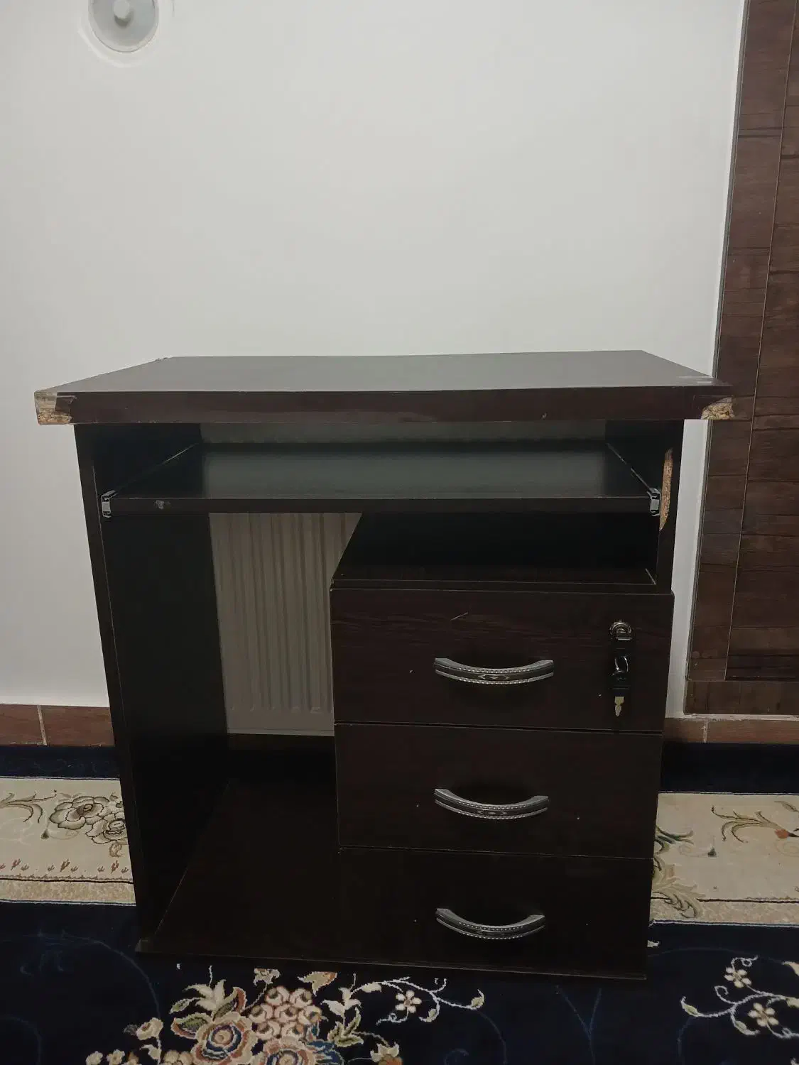 میز‌تحریر|میز تحریر و کامپیوتر|تویسرکان, |دیوار