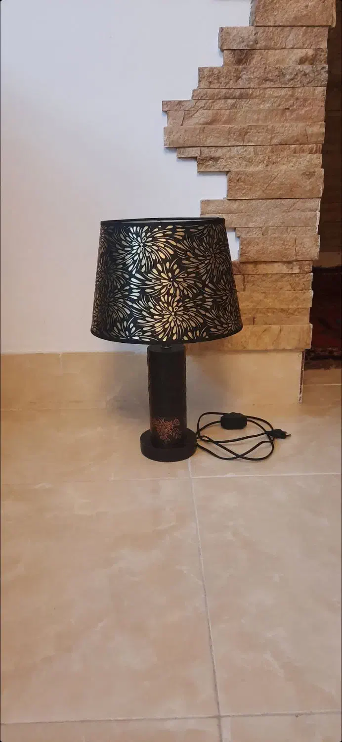 آباژور وارداتی سالم ونو|چراغ خواب و آباژور|دامغان, |دیوار