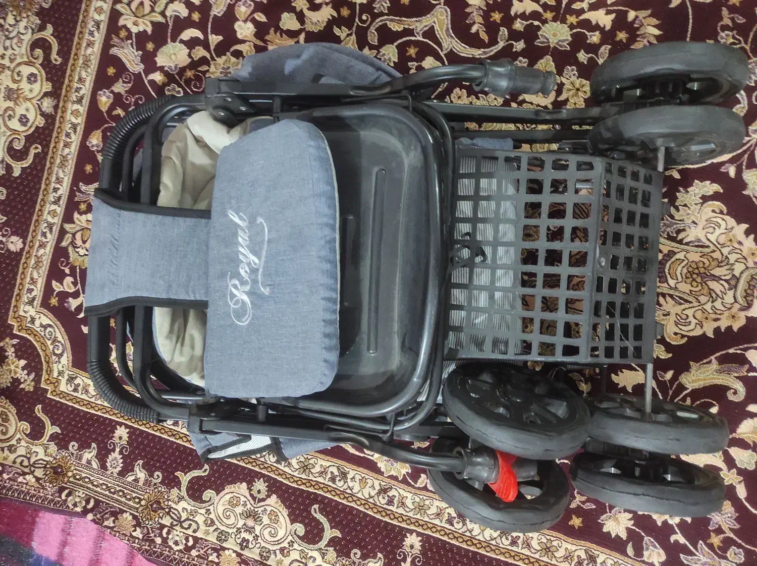 یک عدد کالسکه بچه|کالسکه و لوازم جانبی|تبریز, |دیوار