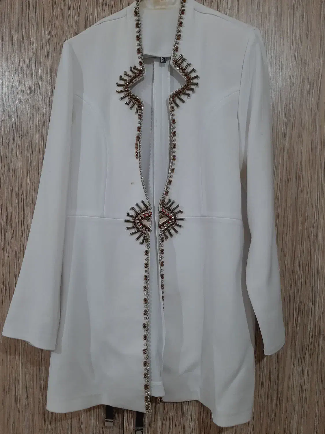 کت مجلسی تک|لباس|اهواز, کیان اباد|دیوار