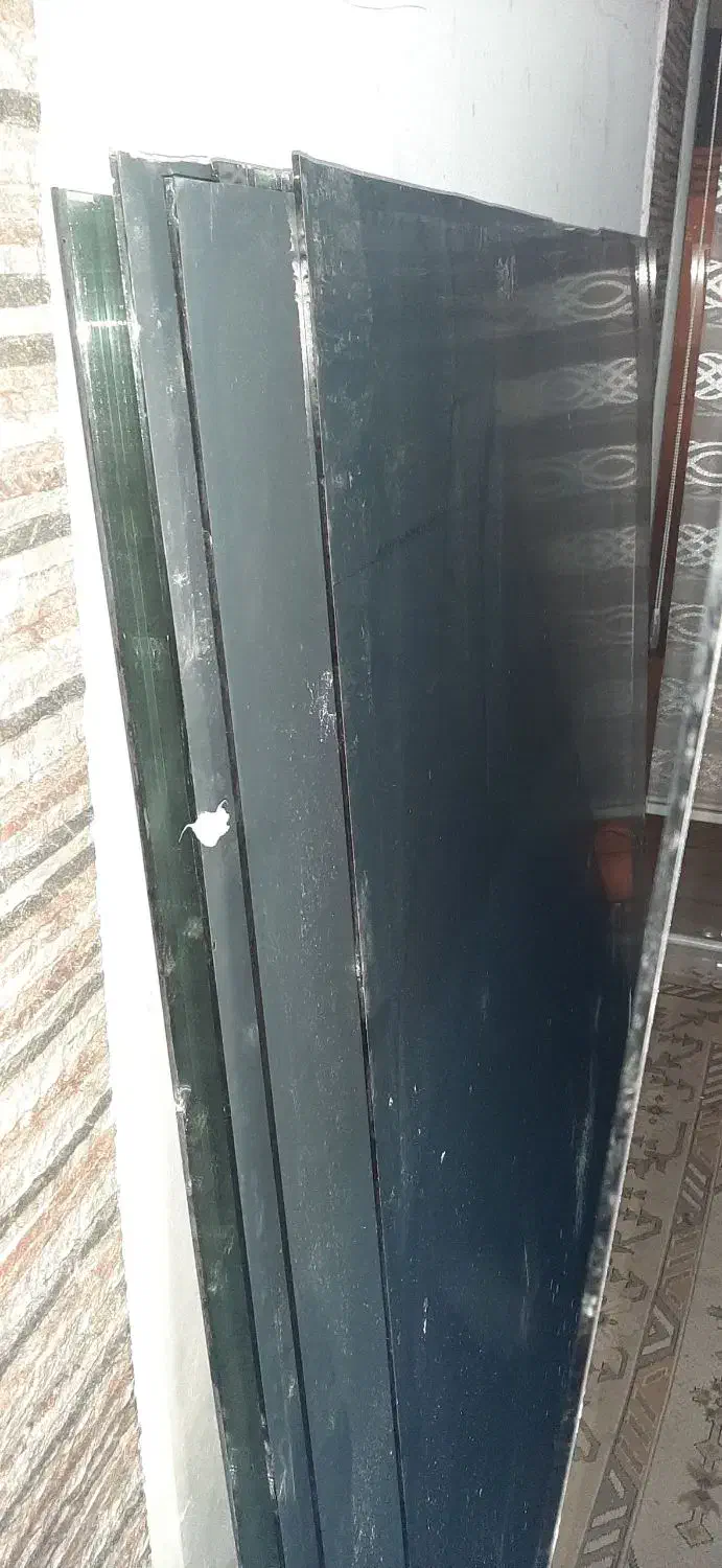 تعدادی آینه به متراژ ۲۴ متر مربع|آینه|شیروان (خراسان), |دیوار