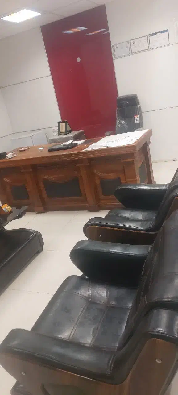 میز و مبلمان اداری|مبلمان اداری|دزفول, |دیوار