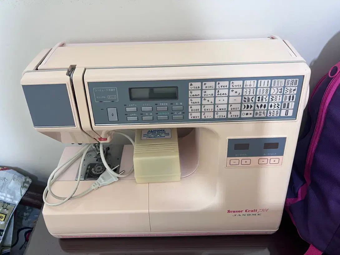 چرخ خیاطی ژانومه|چرخ خیاطی و ریسندگی|امیرکلا, |دیوار