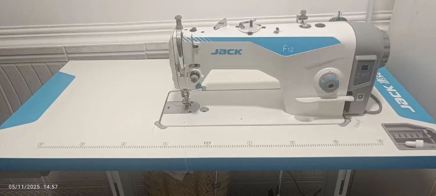 چرخ خیاطی|چرخ خیاطی و ریسندگی|قشم, |دیوار