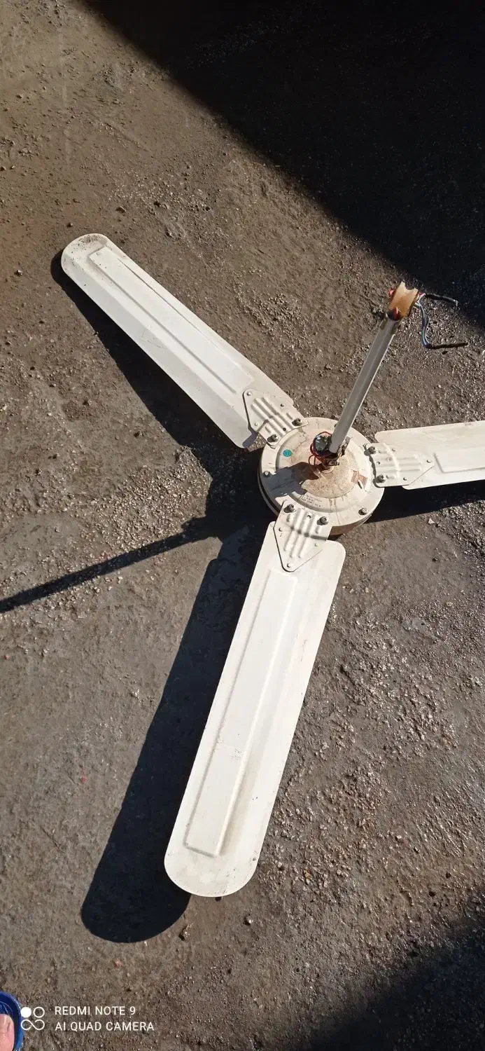 پنکه سقفی تمیز وسالم|پنکه و تصفیه‌کنندهٔ هوا|رامسر, |دیوار