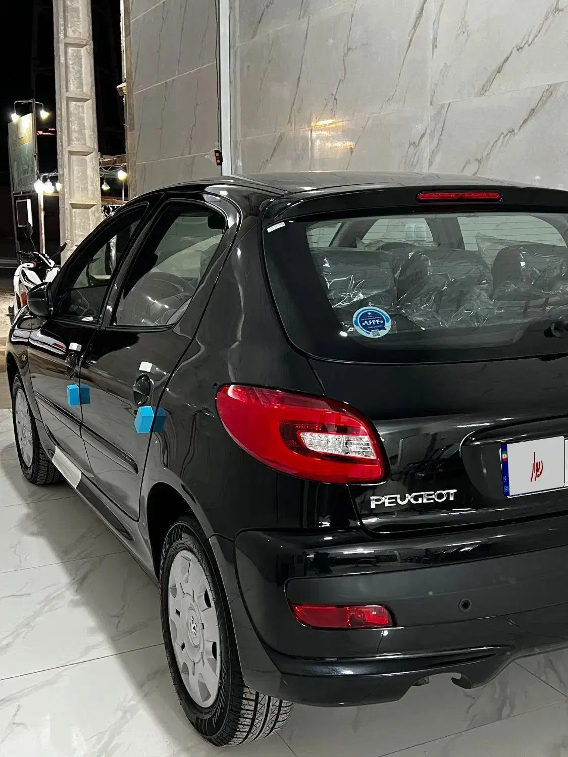 فروش 207 مدل 1404 سقف فلز قالپاق|خودرو سواری و وانت|شیراز, کیان آباد|دیوار