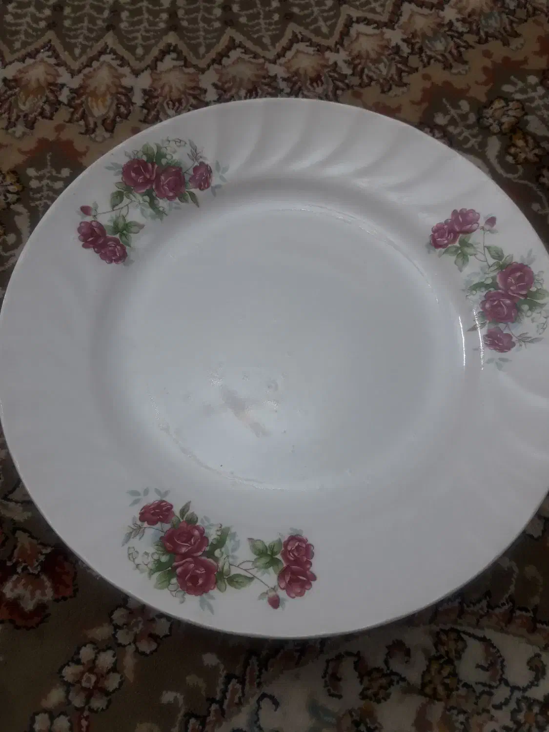 بشقاب چینی قدیمی|ظروف سرو و پذیرایی|خرمآباد, |دیوار