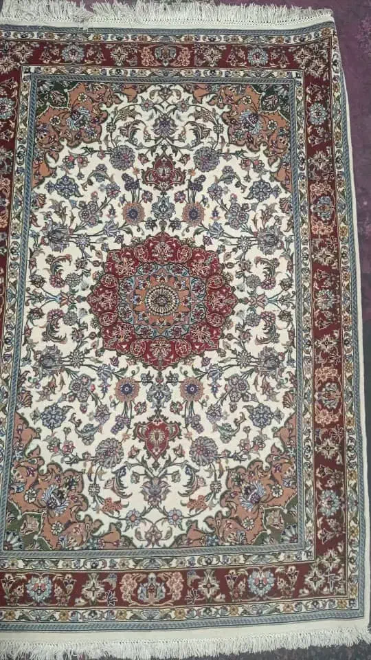 فرش زرونیم چله ابریشم|فرش|کرج, دهقان ویلا|دیوار