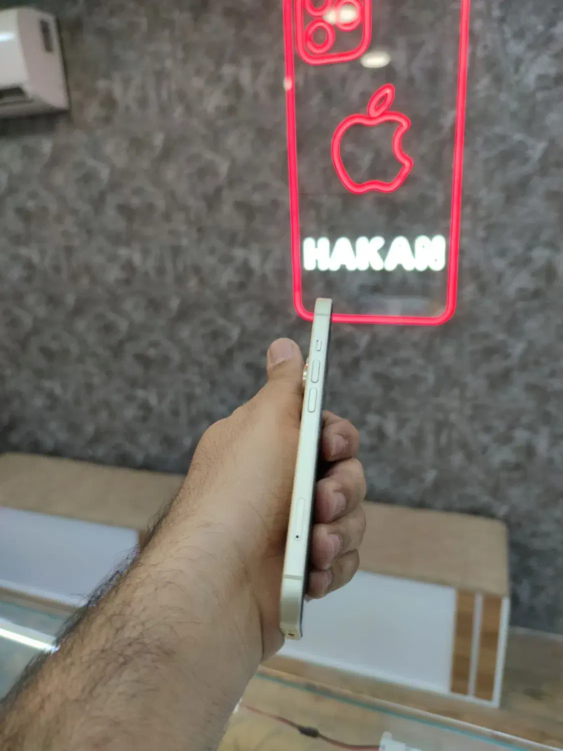 iPhone 15 عسلی|موبایل|قم, عربستان|دیوار