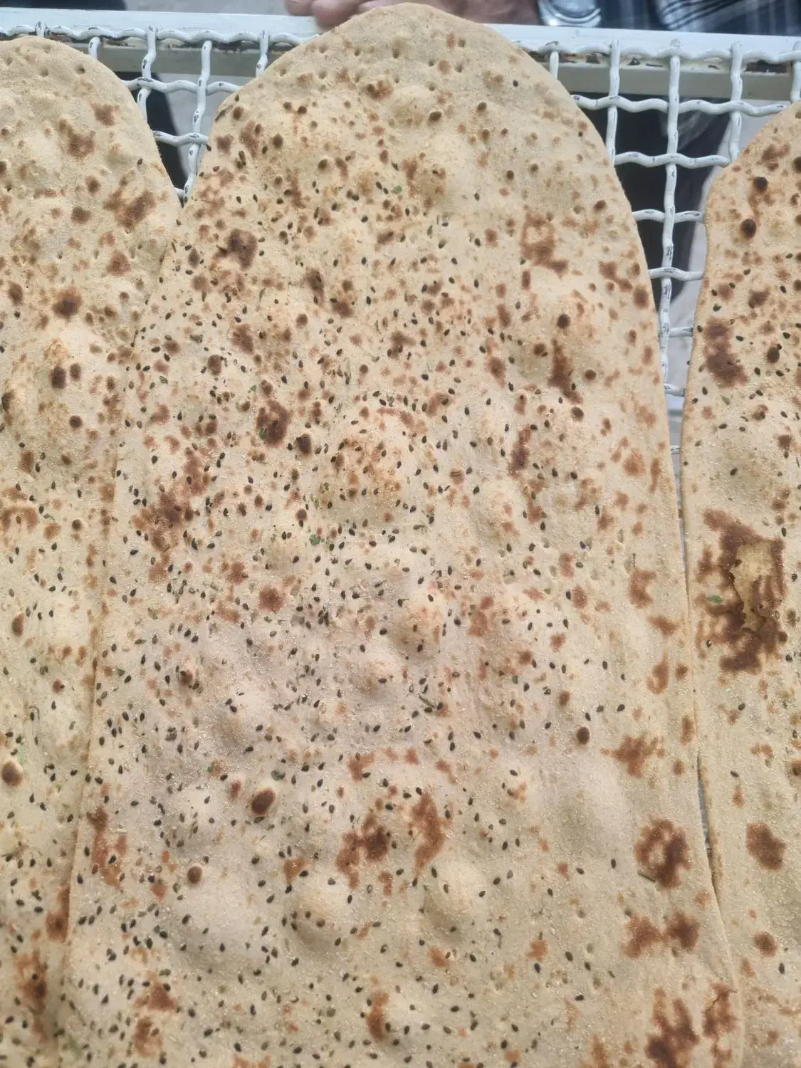 نانوایی سنتی گزی عطار بین فرعی 10 و، 11 شرقی|خوردنی و آشامیدنی|شاهینشهر, عطار|دیوار