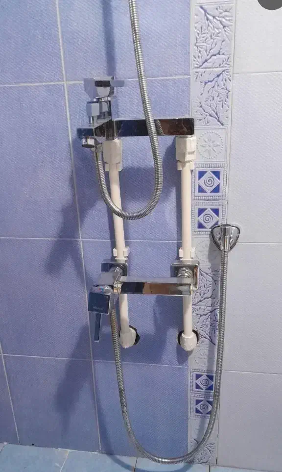 لوله کشی اب،فضلاب،نصب شیرآلات. تعمیرات،انواع لوله|خدمات پیشه و مهارت|همدان, |دیوار