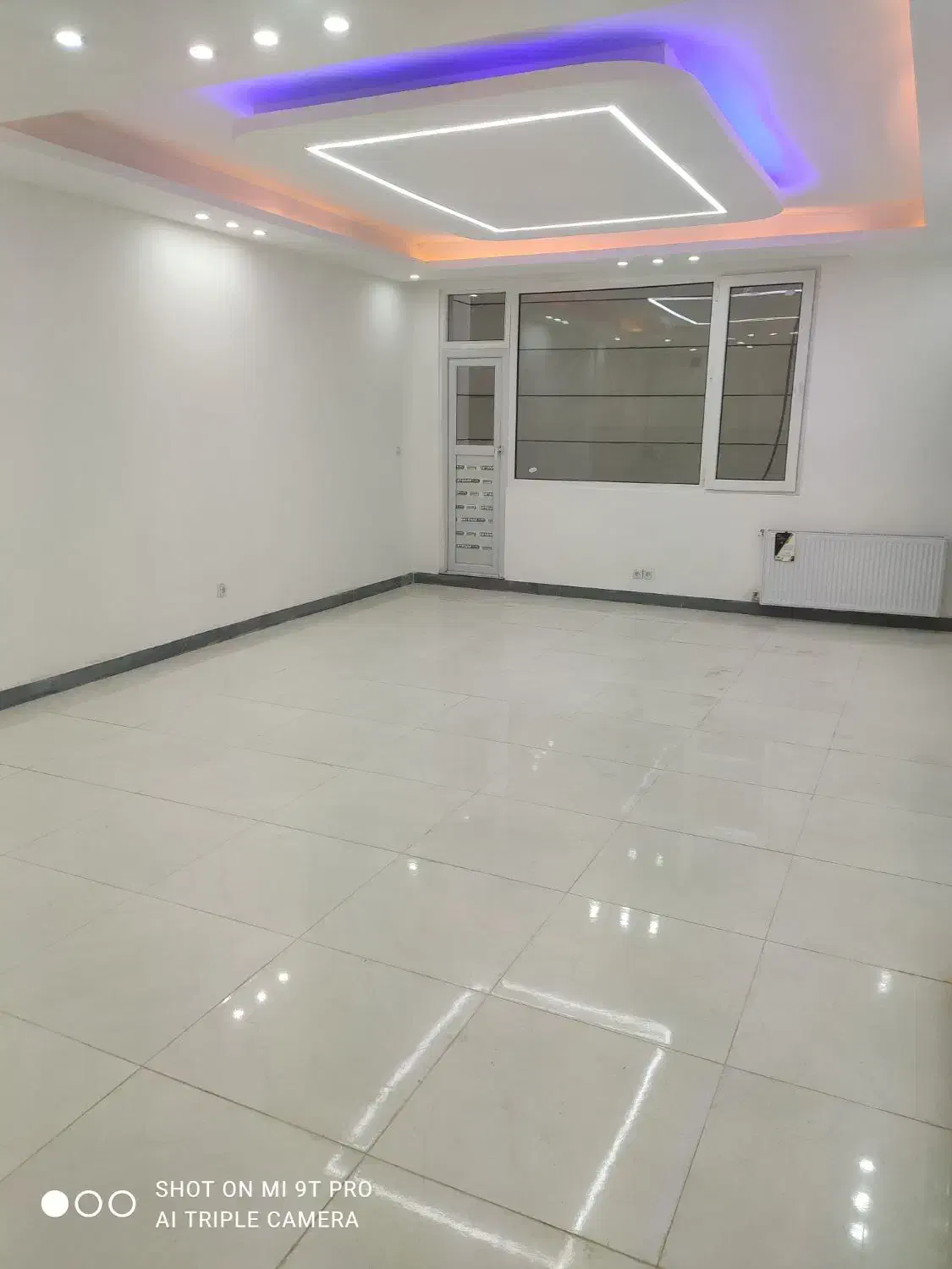 دوشان خانه پارکینگ دار جنوبی دوخواب عبور مجزا|فروش خانه و ویلا|سنندج, |دیوار