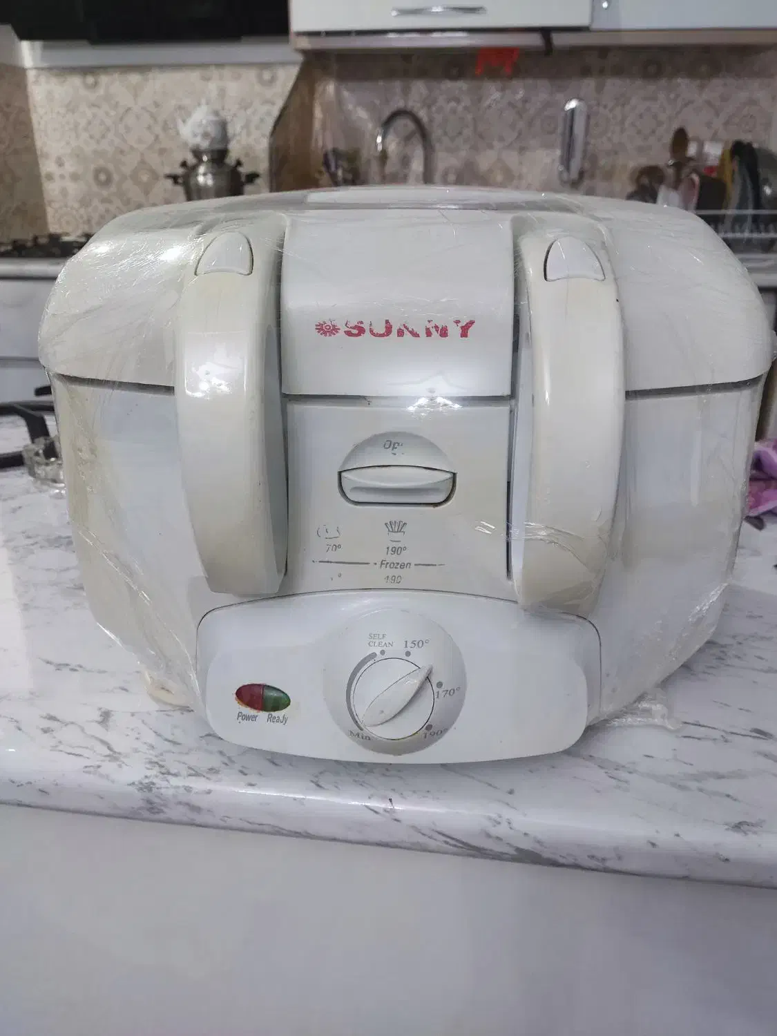 یک عدد سرخ کن تمیز و سالم به فروش می‌رسد|اجاق گاز و لوازم برقی پخت‌وپز|ملارد, |دیوار