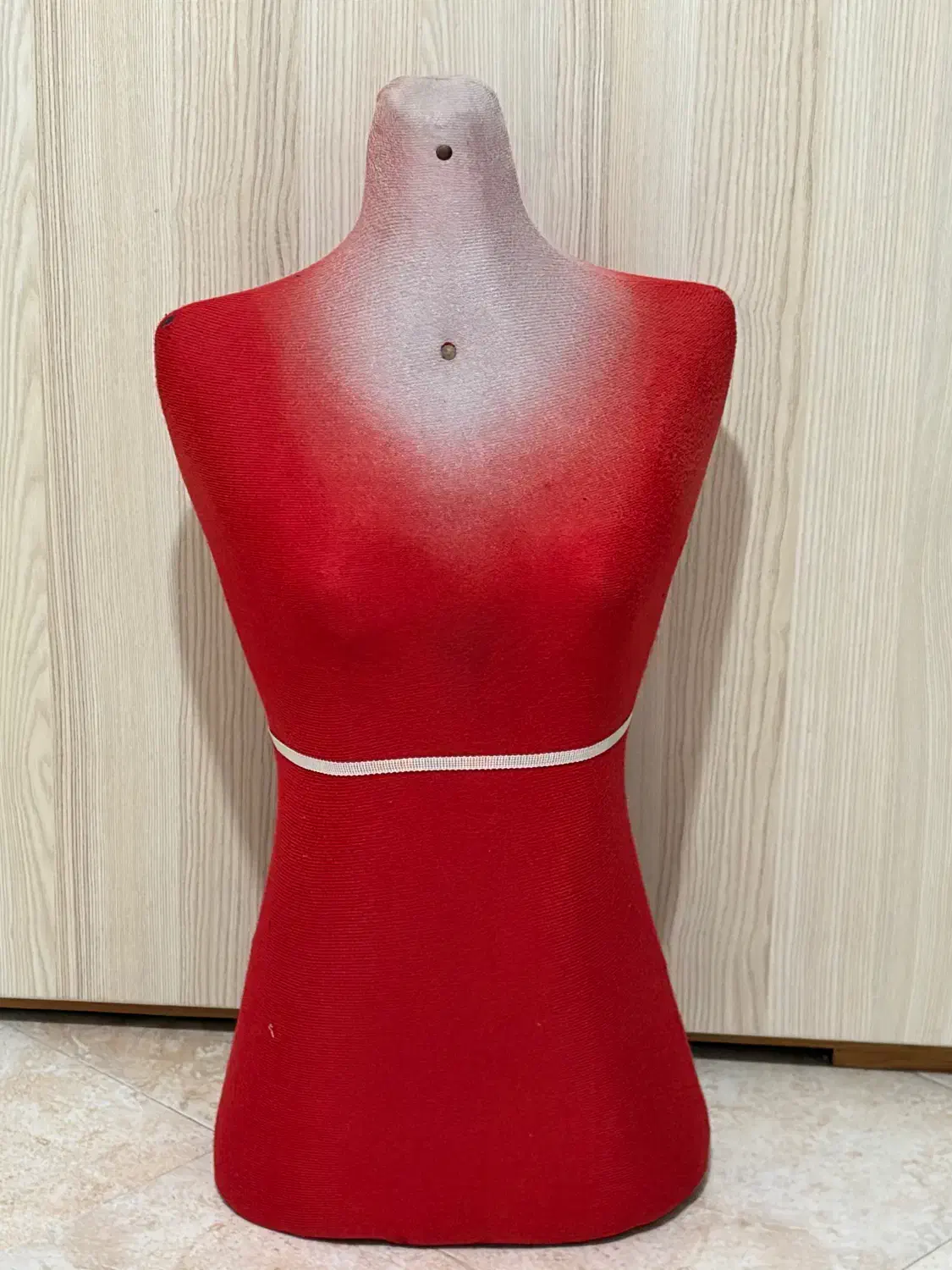 مانکن لباس|مجسمه، تندیس، ماکت|کوچصفهان, |دیوار