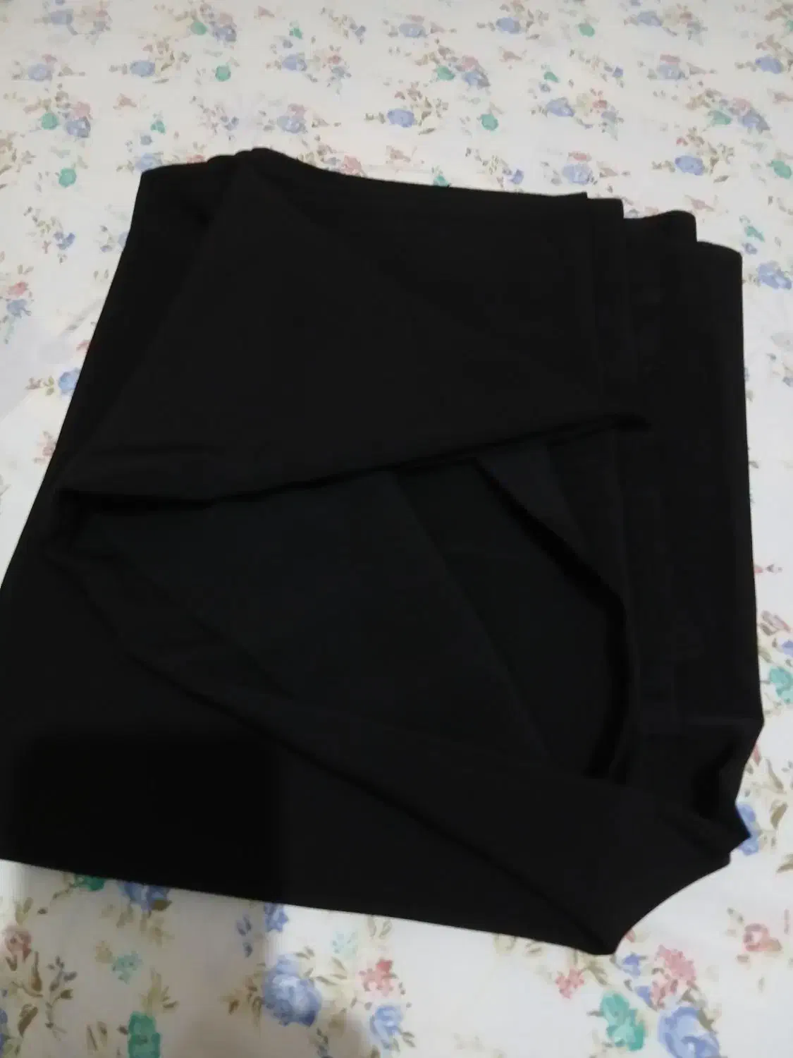 سه گواره چادر مشکی|لباس|اندیشه, شهرک صدف|دیوار