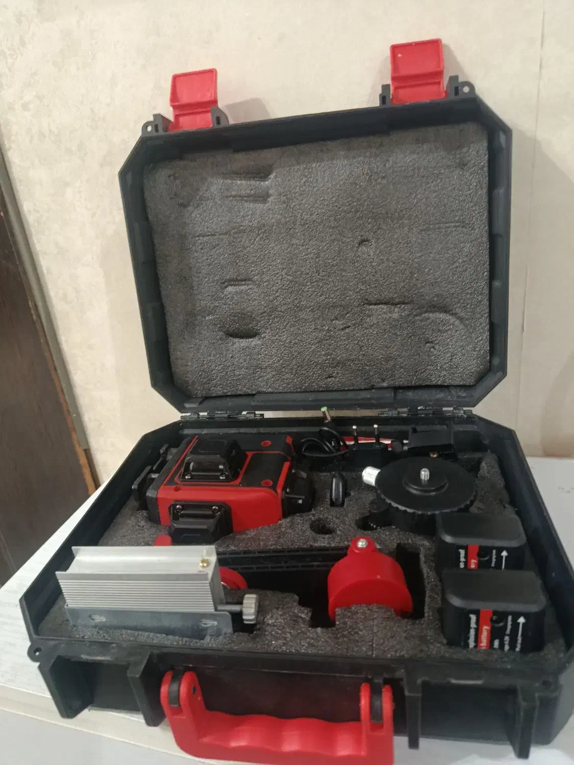 تراز لیزری میلواکی|ابزارآلات|رشت, پل تالشان|دیوار