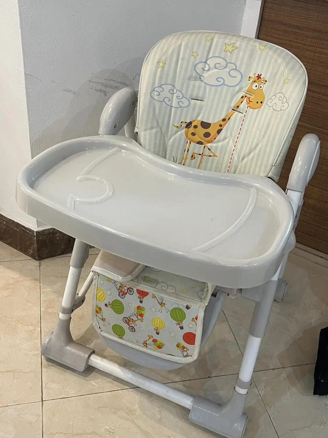 صندلی غذای کودک|میز و صندلی غذاخوری|سلمان‌شهر, |دیوار