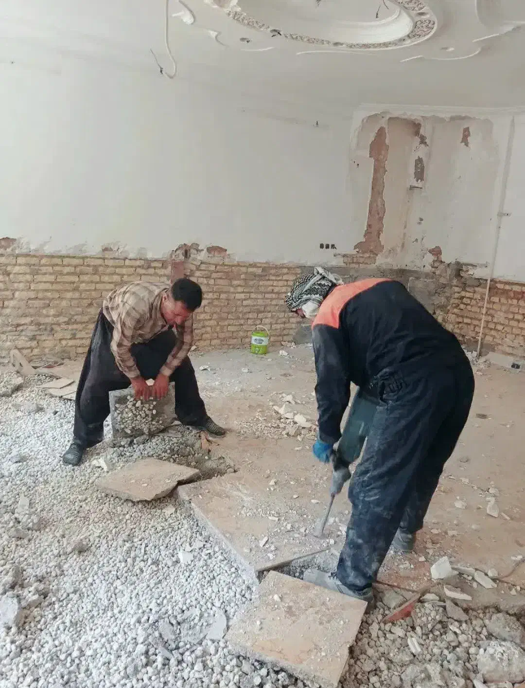 تخریب کلی از صفر تا صد با بهترین کادر آقای بوشهری|خدمات پیشه و مهارت|قم, دورشهر|دیوار