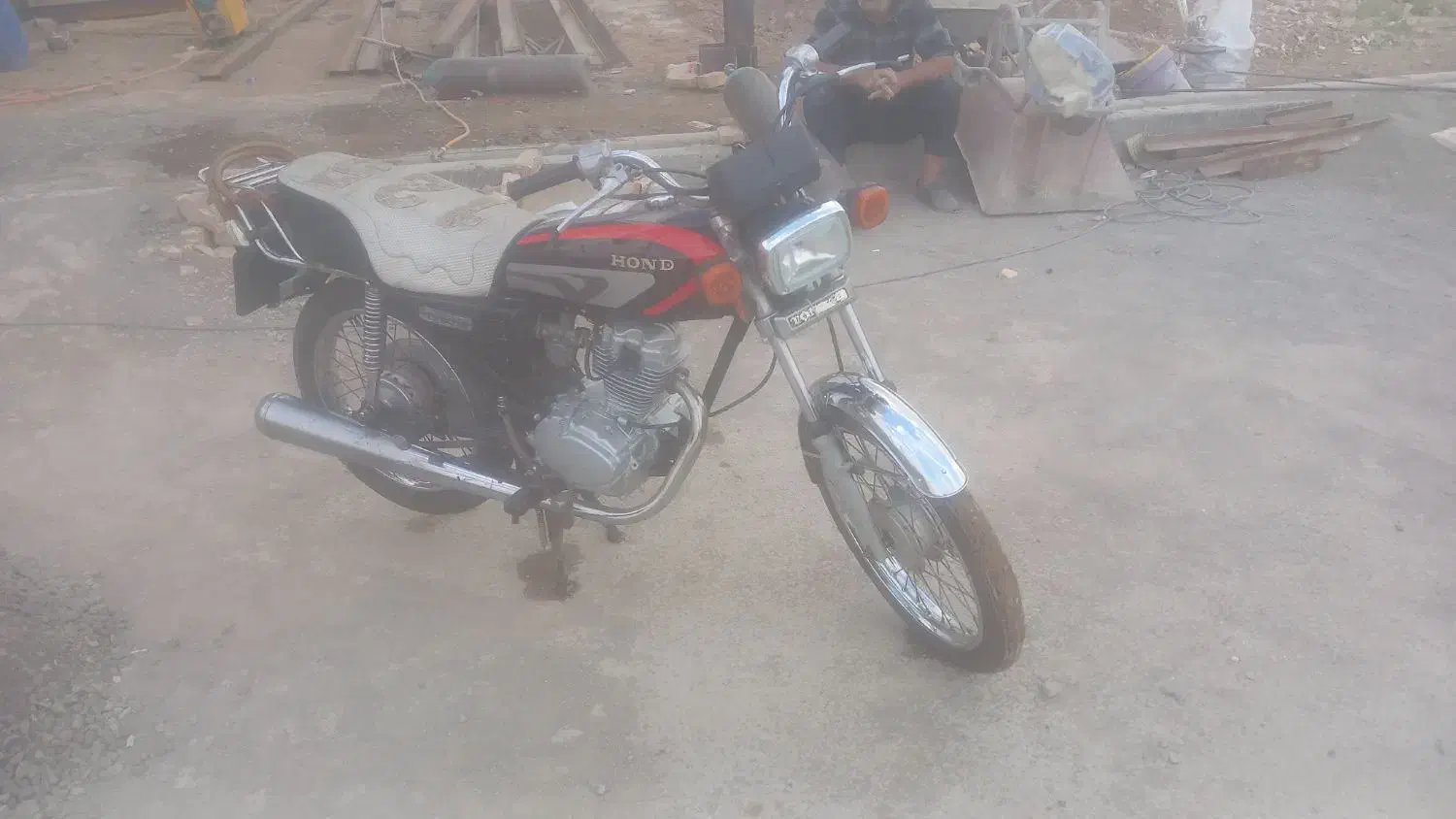 هندا 125|موتورسیکلت|قم, زند آباد|دیوار