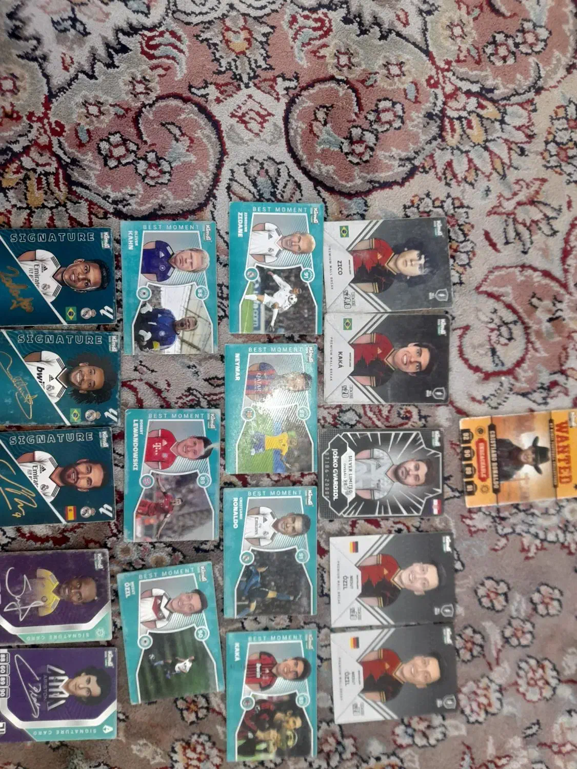 کیمدی|اسباب‌‌بازی|آشخانه, |دیوار