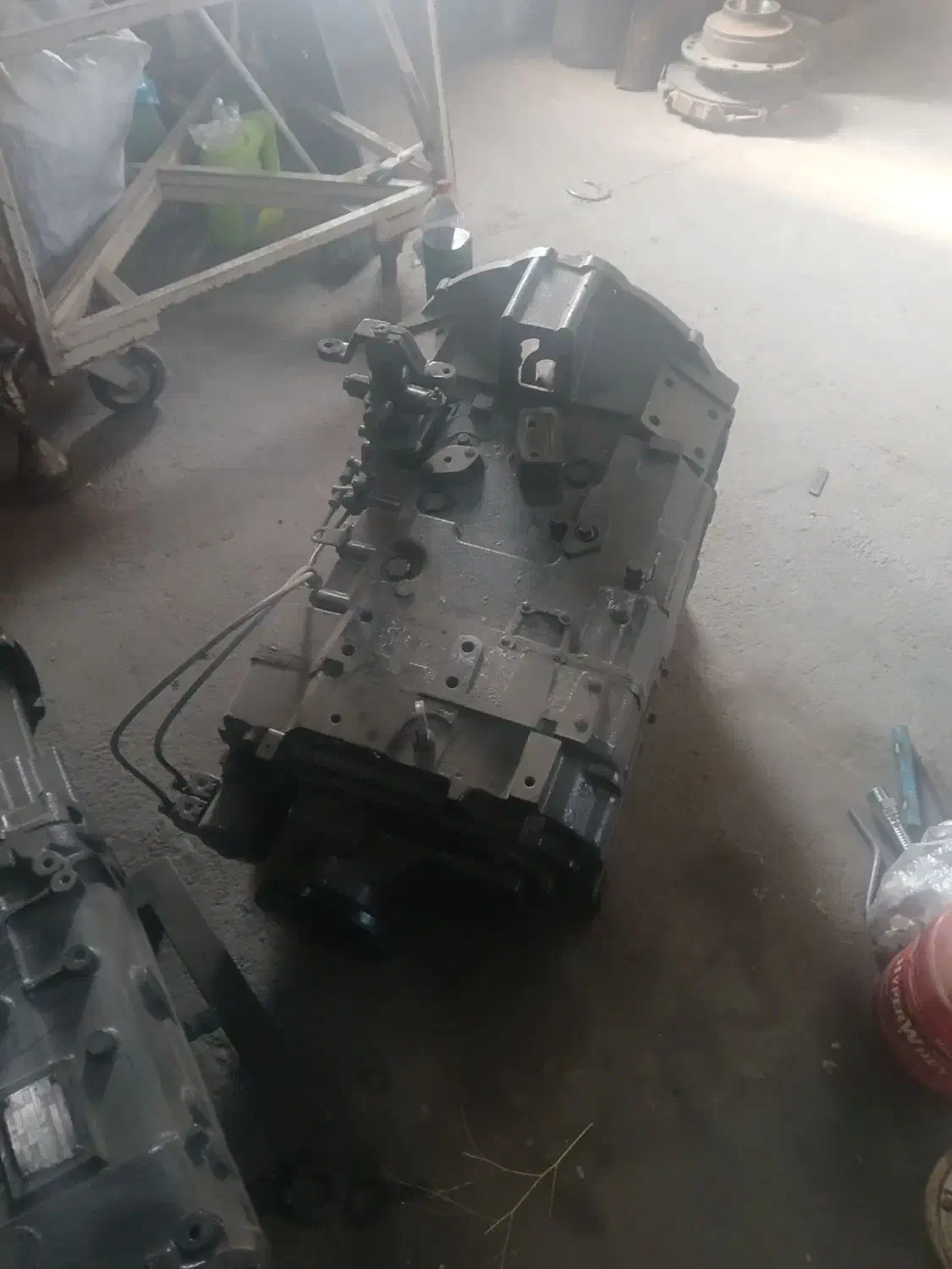 گیربکس بی‌بن تراک|قطعات یدکی و لوازم جانبی|رباط‌کریم, رباط‌کریم|دیوار