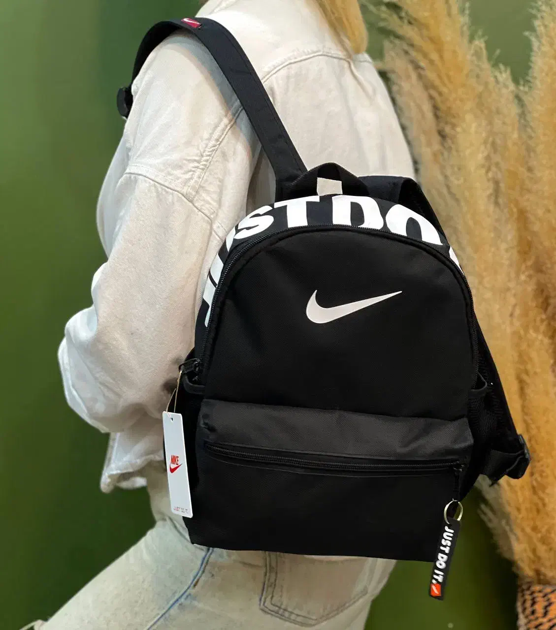 نایک|کیف، کفش، کمربند|علی‌آباد کتول, |دیوار