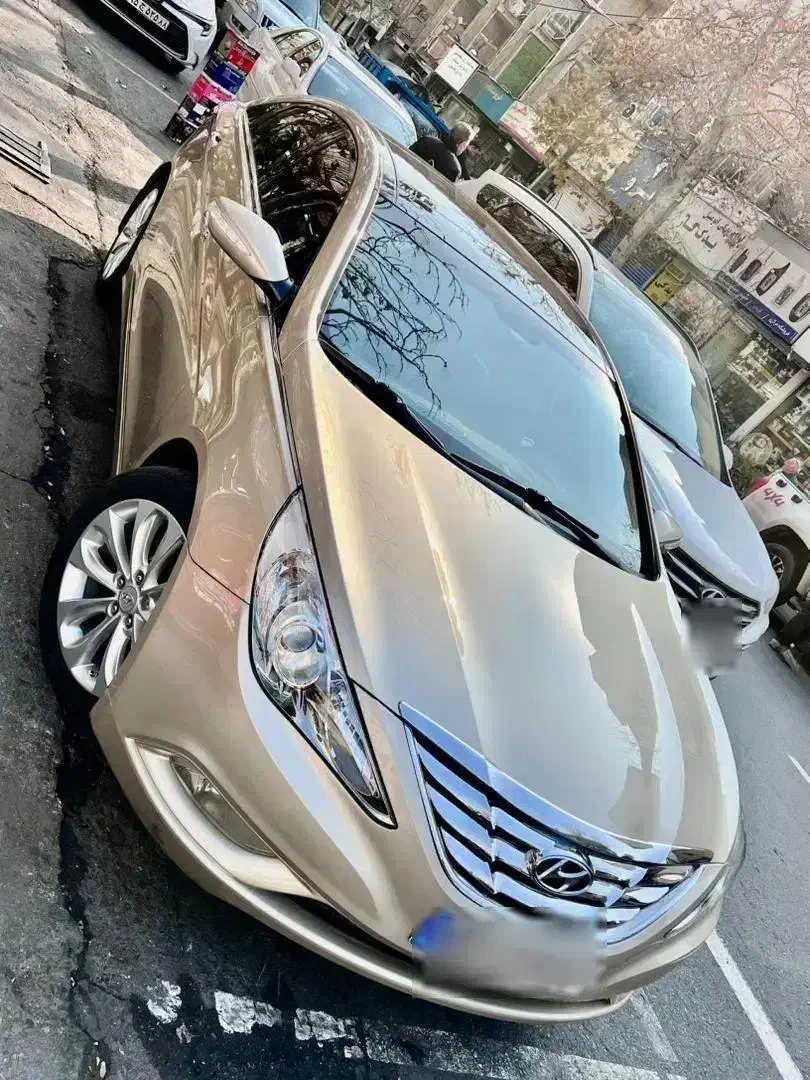 سونوتا ۲۰۱۱ فول بدون رنگ|خودرو سواری و وانت|تهران, زعفرانیه|دیوار