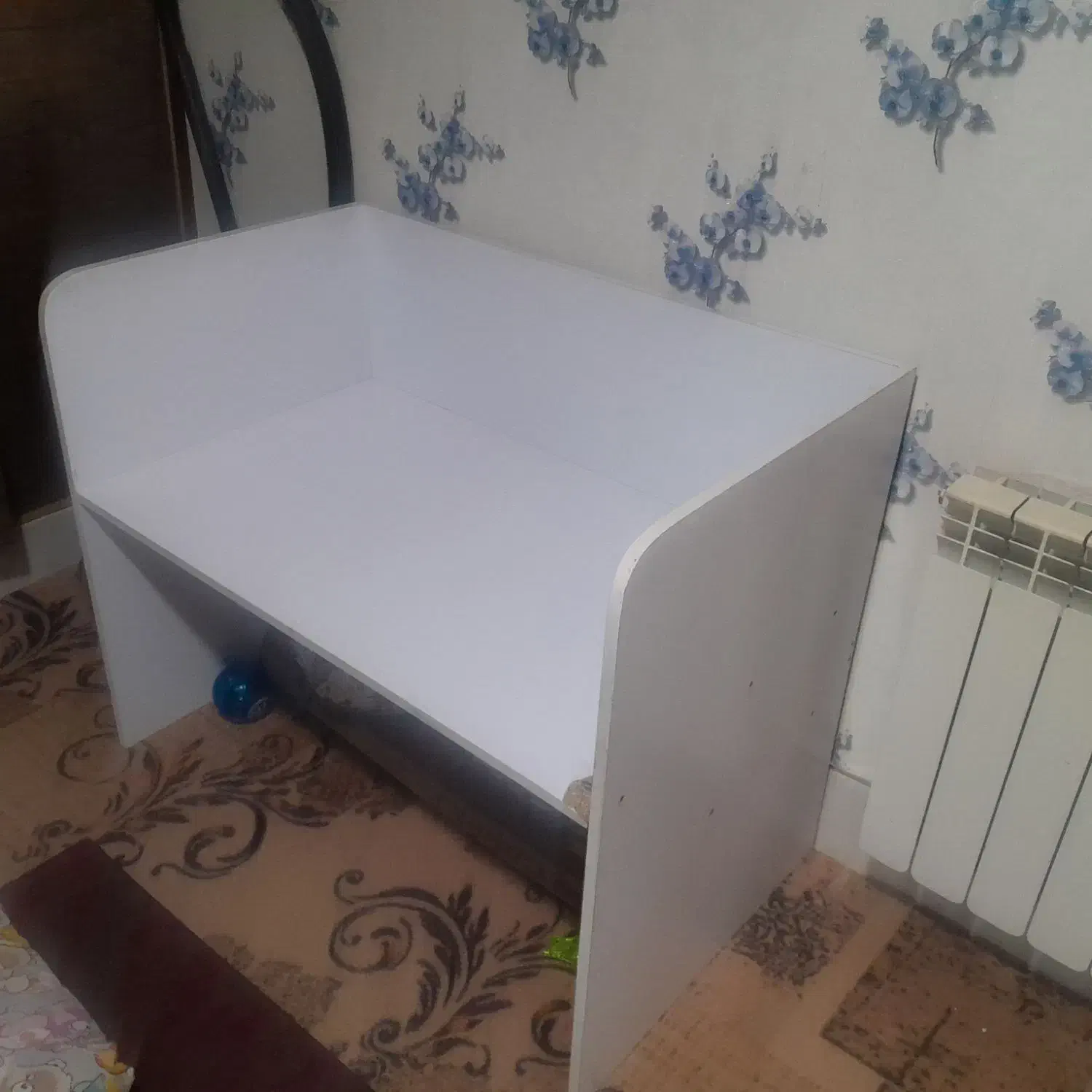 میز تحریر|میز تحریر و کامپیوتر|تویسرکان, |دیوار