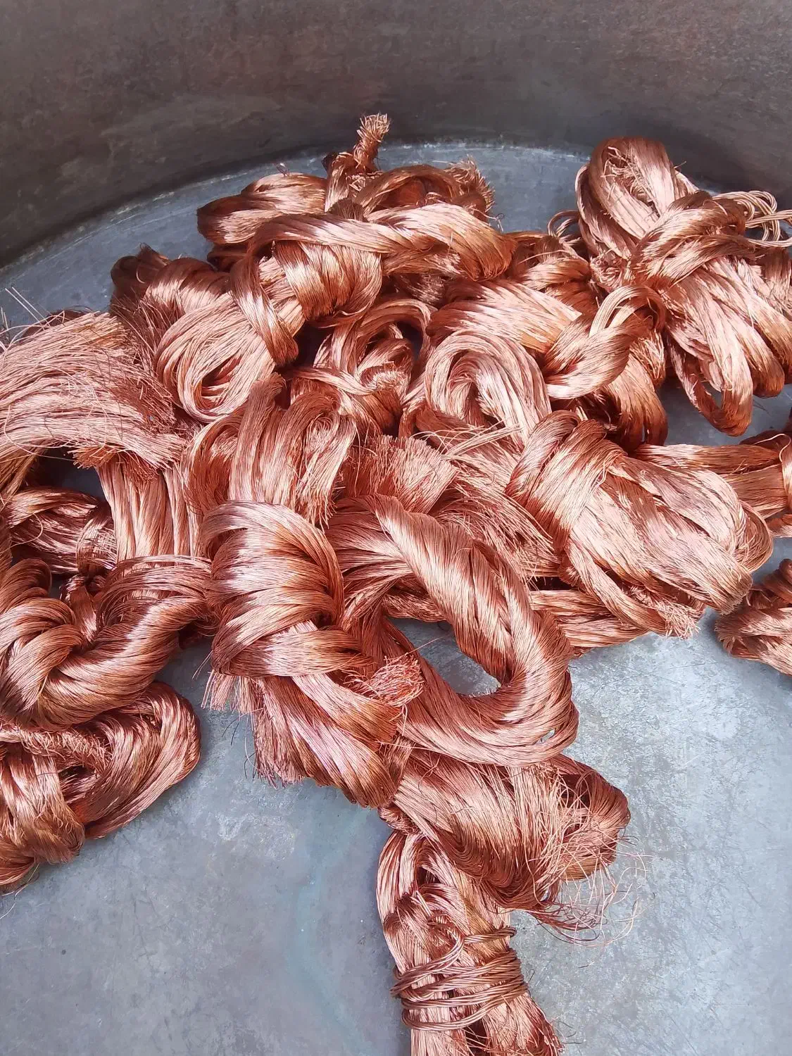 خرید ضایعات آهن چدن مس برنج آلمینیوم کارتن کتاب|عمده‌فروشی|مشهد, جاهد شهر|دیوار