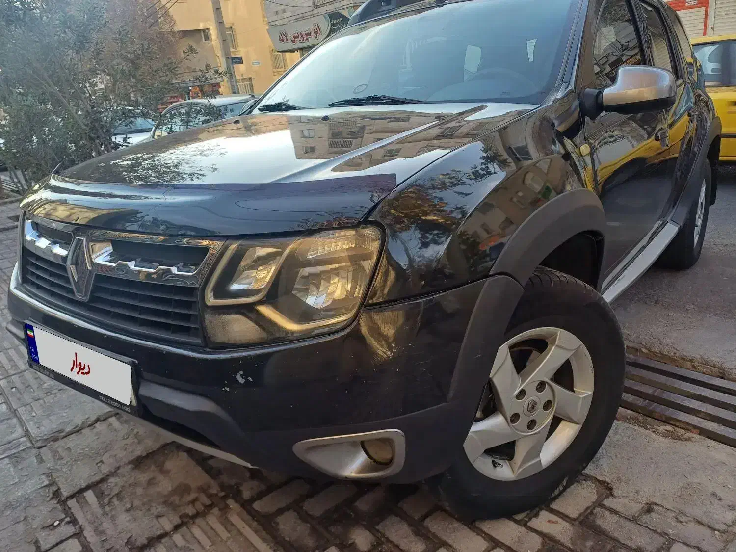 رنو داستر|خودرو سواری و وانت|تهران, گلستان (شهرک راه آهن)|دیوار