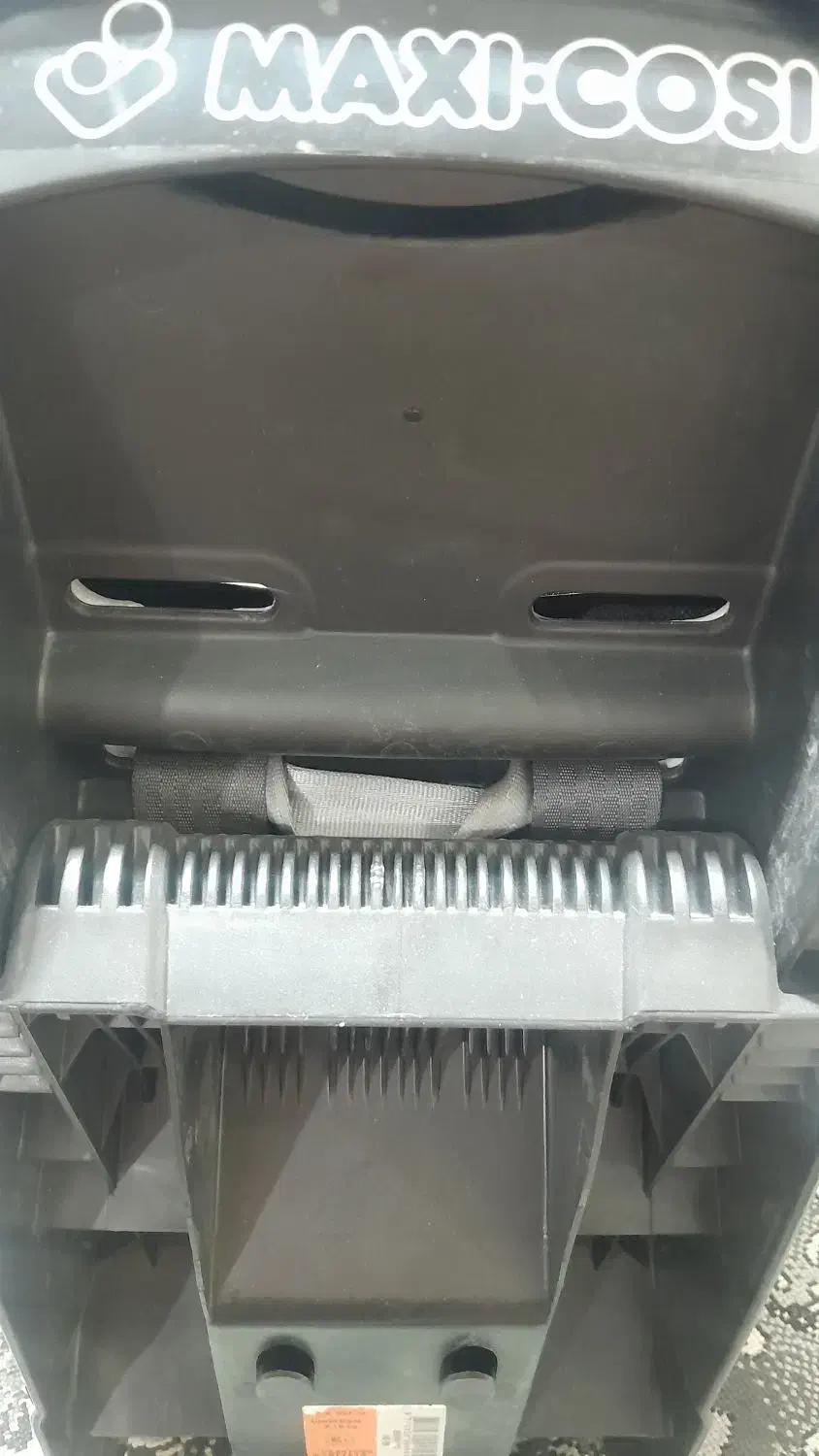 صندلی ماشین کودک مارک ماکسی کوزی|تخت و صندلی بچه|شیراز, میانرود|دیوار