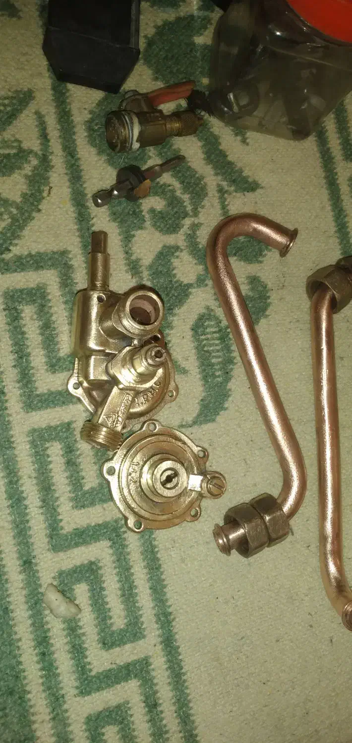 تعمیرات آبگرمکن (سیار)|خدمات پیشه و مهارت|دهلران, |دیوار