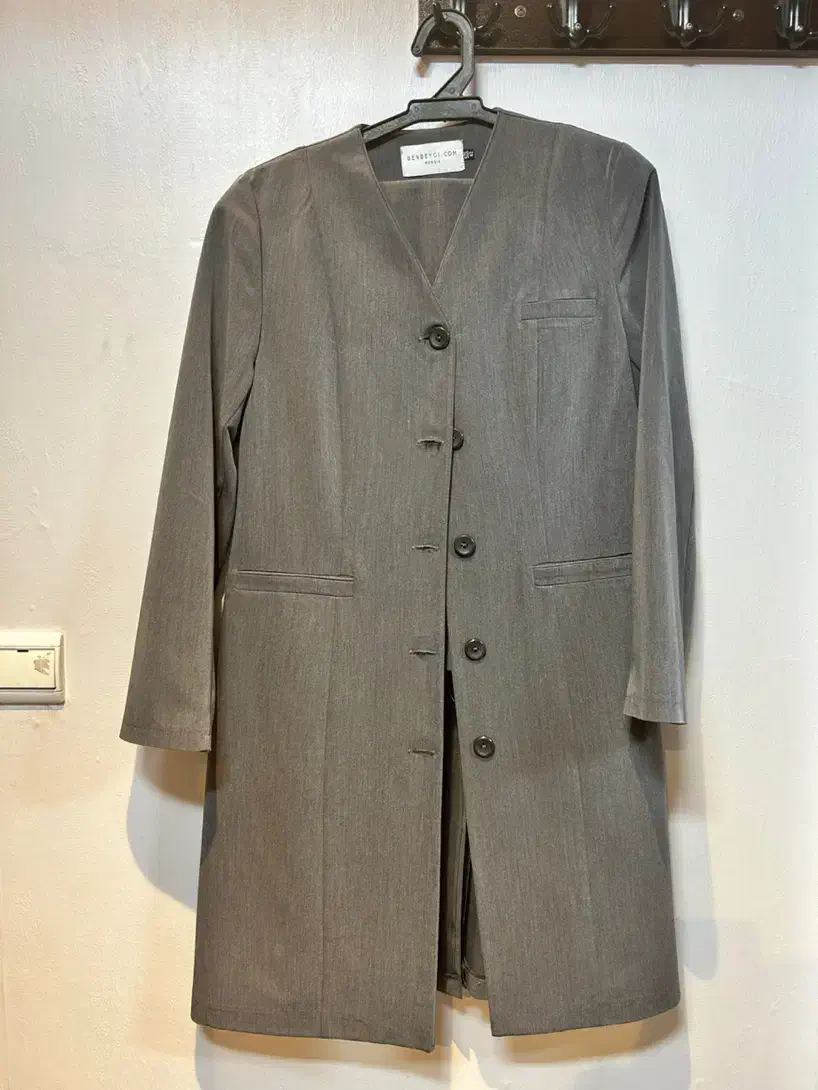 خیاط و چرخکار مانتو اداری و لباسکار|استخدام صنعتی، فنی، مهندسی|تهران, بهار|دیوار