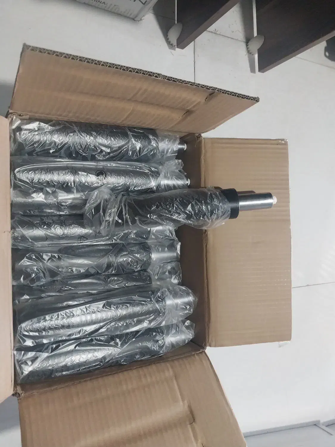 لوازم اداری وانگیزه باهنر|صندلی و نیمکت|کوهدشت, |دیوار