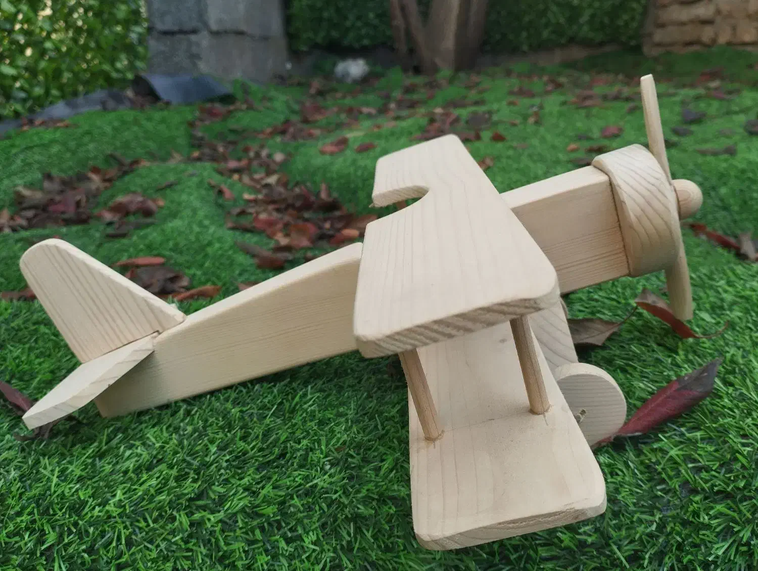 هواپیما دکوری چوبی|مجسمه، تندیس، ماکت|بندر انزلی, گمرک|دیوار