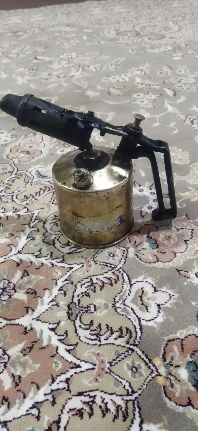 چراغ پریموس سوئدی اصل|کلکسیون اشیاء عتیقه|زند, |دیوار