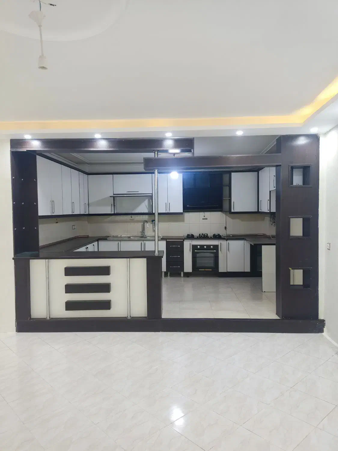 رهن کامل پاسداران دانش اموز ایثارگران|اجارهٔ آپارتمان|سبزوار, پاسداران|دیوار