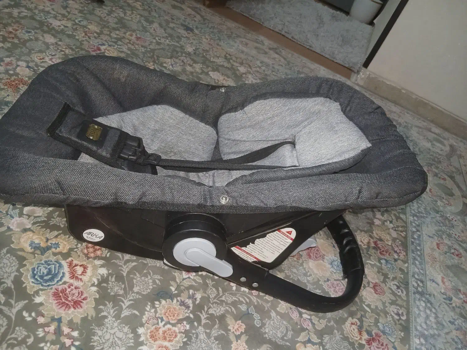 کریر نوزاد|اسباب و اثاث بچه|شیراز, شهرک صدا و سیما|دیوار