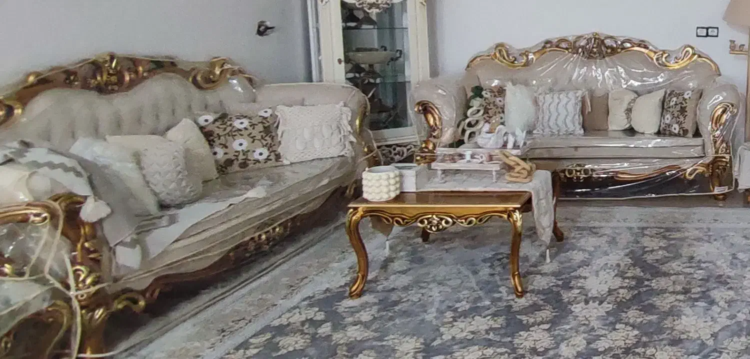 مبل کلاسیک|مبلمان خانگی و میز عسلی|خرمآباد, |دیوار