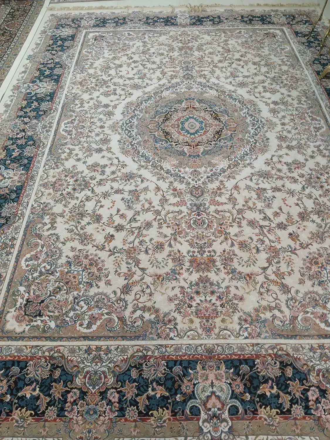 دوتخته فرش ۹متری ۱۲۰۰شانه خاطره کاشان|فرش|سرپل ذهاب, |دیوار