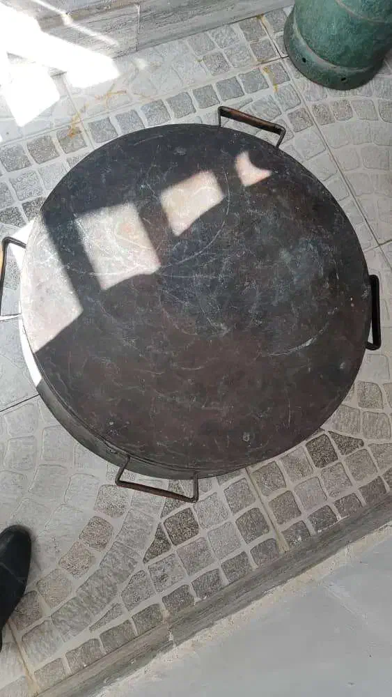 دیگ مسی  قدیمی|ظروف پخت‌وپز|جیرفت, |دیوار