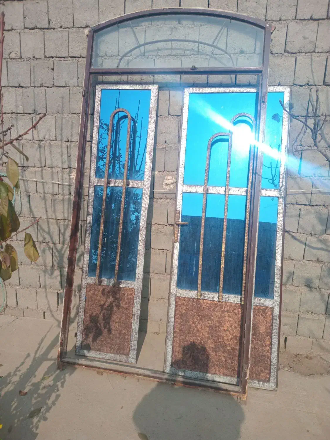 در ورودی هست|مصالح و تجهیزات ساختمان|لیلان, |دیوار