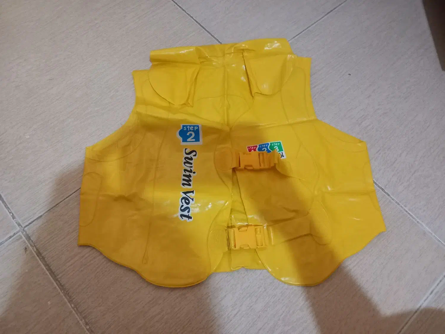 جلیقه استخر|غواصی و ورزشهای آبی|ساوه, |دیوار