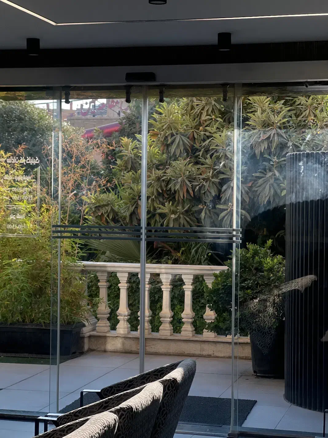 دستیار دندان پزشک|استخدام درمانی، زیبایی، بهداشتی|شیراز, قصرالدشت|دیوار