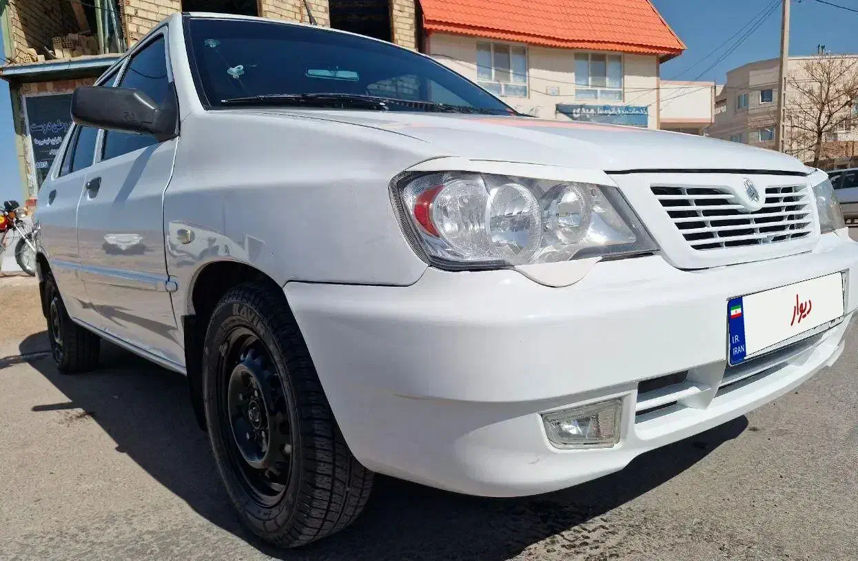 ۱۳۲ مدل ۹۷|خودرو سواری و وانت|قائن, |دیوار