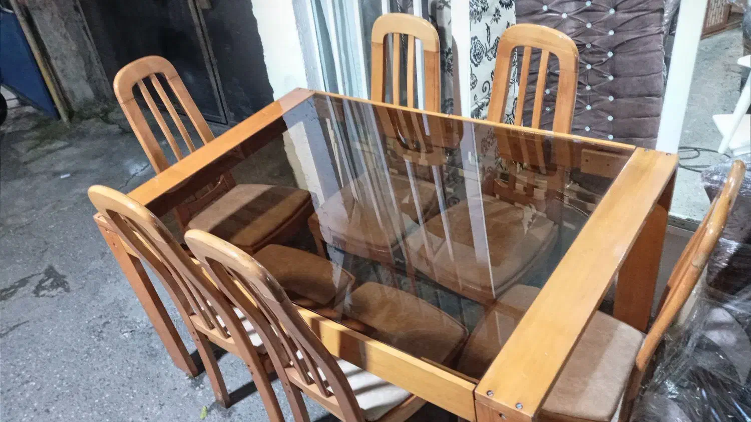 فروش انواع میز ناهارخوری ۴نفره و ۶نفره|میز و صندلی غذاخوری|آمل, |دیوار